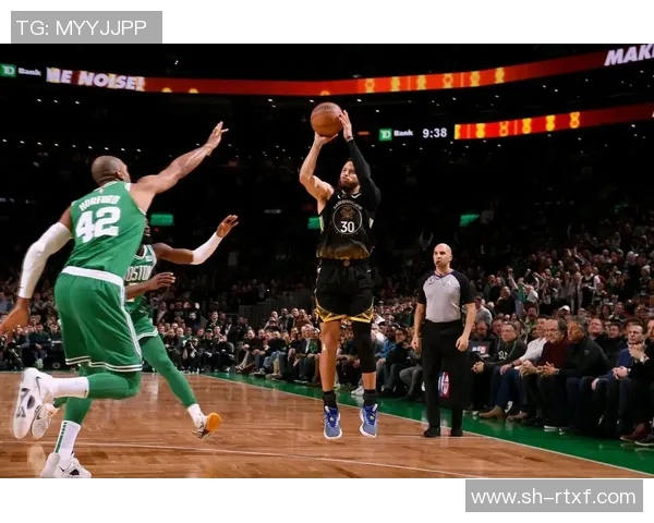 勇士与凯尔特人激战正酣精彩瞬间回顾与分析